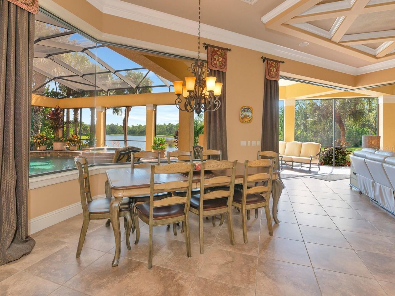 8305 Farington Court, Bradenton, FL 34202 Photo