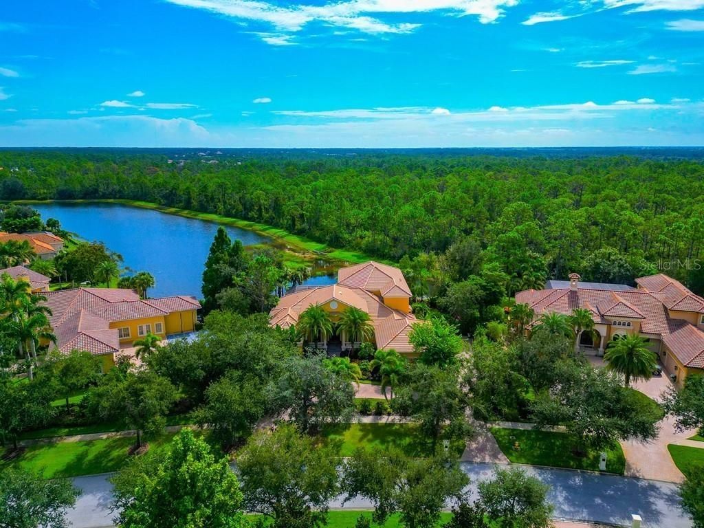8305 Farington Court, Bradenton, FL 34202 Photo