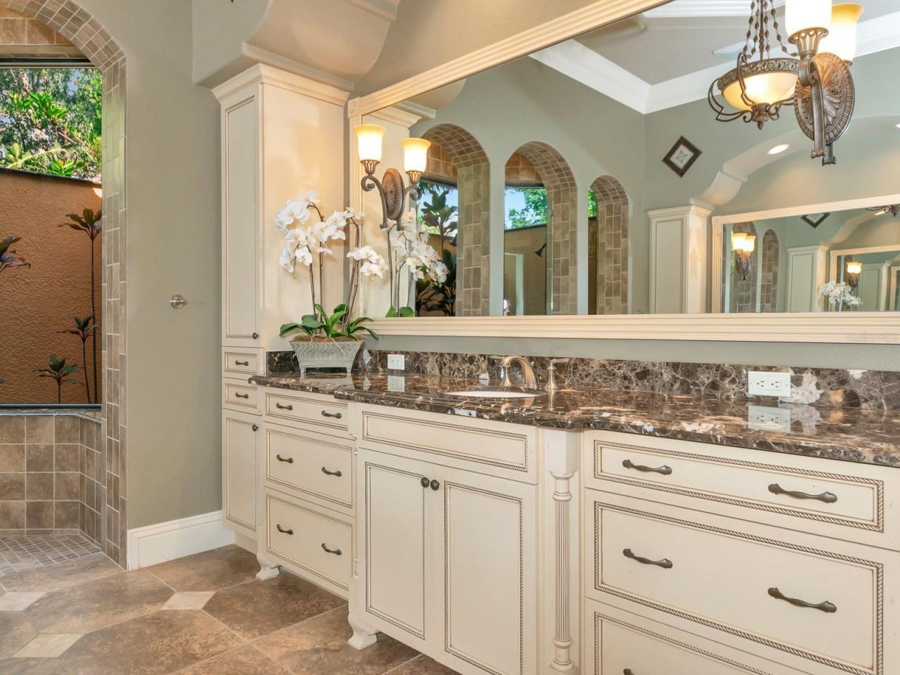 8305 Farington Court, Bradenton, FL 34202 Photo