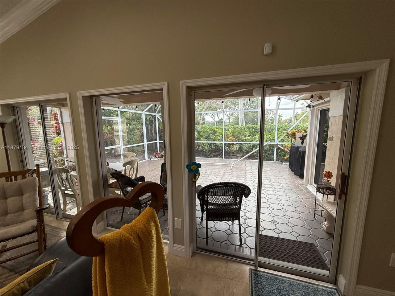 1040 Wilshire Cir W, Pembroke Pines, FL 33027 Photo