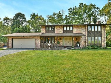 108 Davis Ln, Freedom, PA 15042