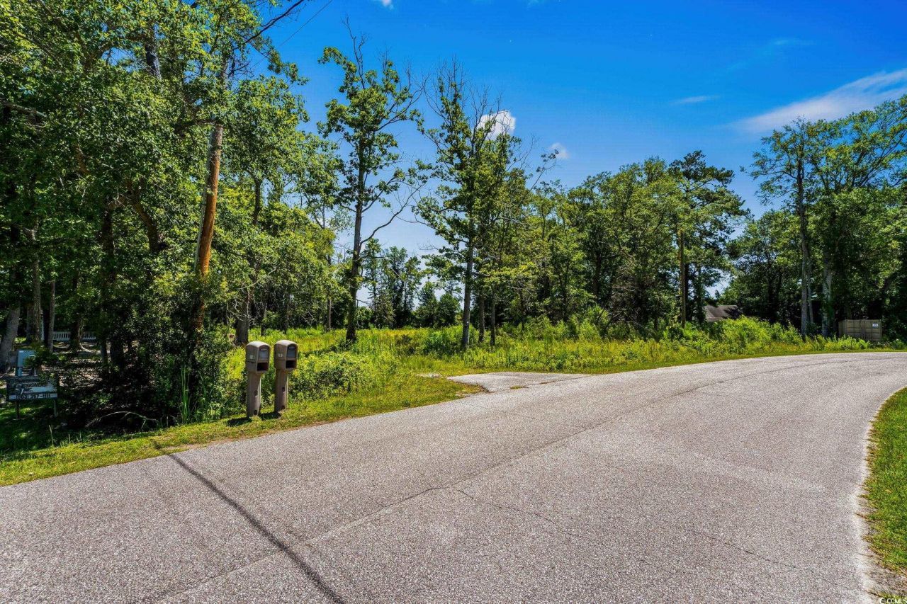 11051 Lee Circle Photo 23