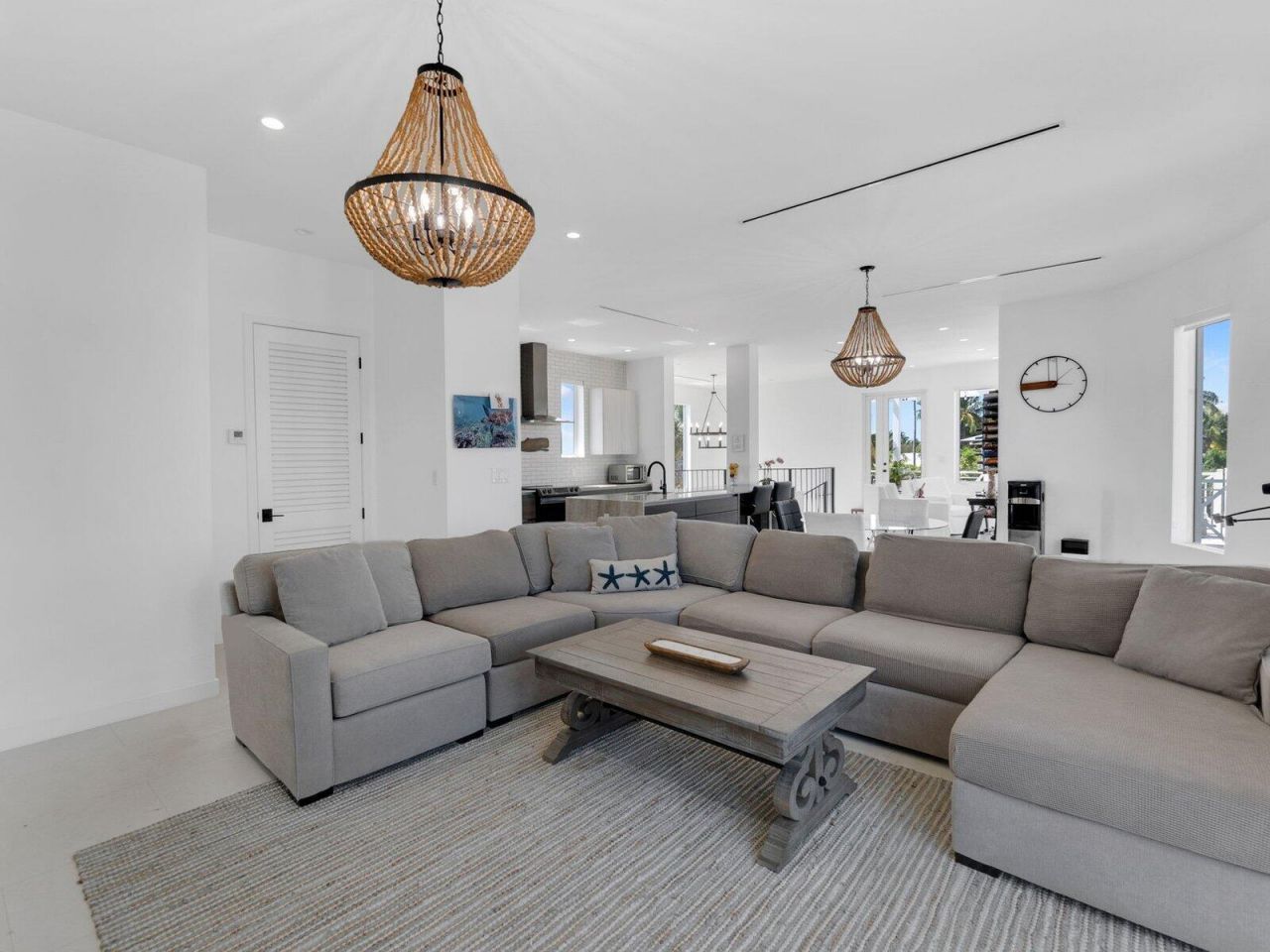 317 E Seaview Circle, Duck, FL 33050 Photo