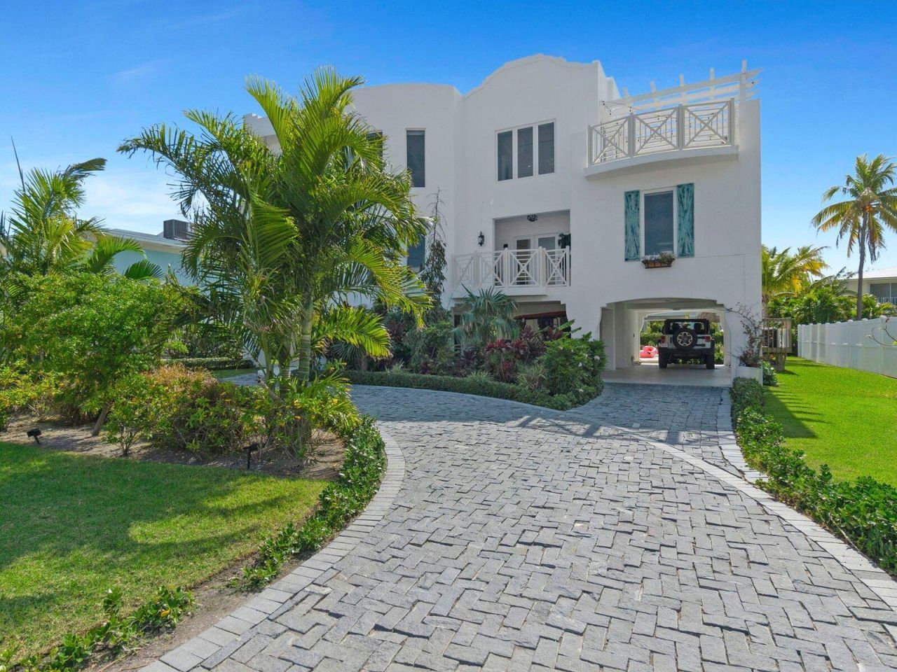 317 E Seaview Circle, Duck, FL 33050 Photo