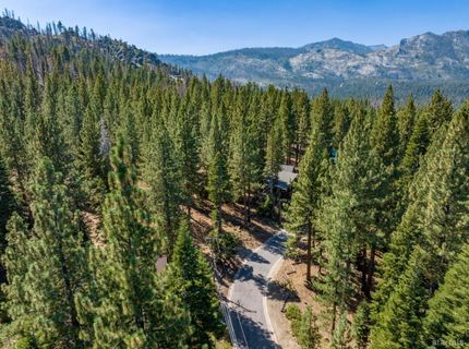1344 Ottawa Drive, South Lake Tahoe, CA 96150 Photo