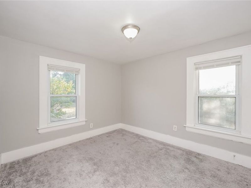 788 Saxon Avenue, Akron, OH 44314 Photo 11