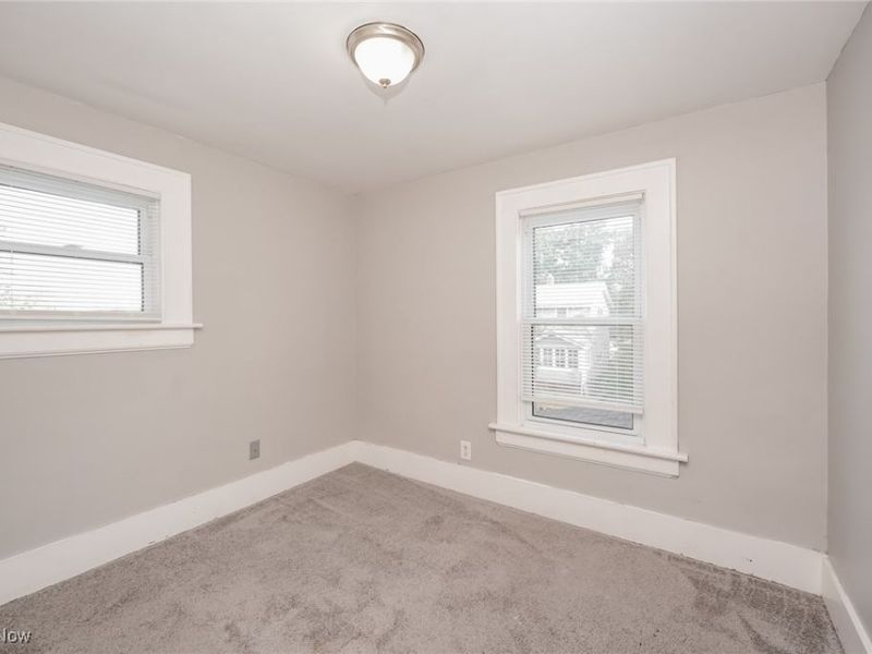 788 Saxon Avenue, Akron, OH 44314 Photo 12