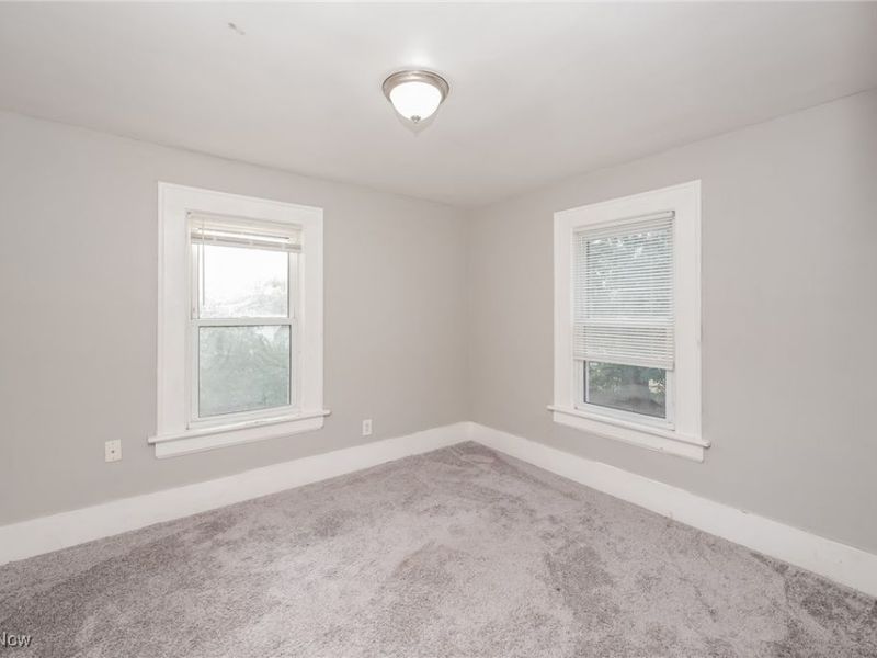 788 Saxon Avenue, Akron, OH 44314 Photo 14