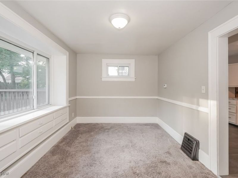 788 Saxon Avenue, Akron, OH 44314 Photo 8