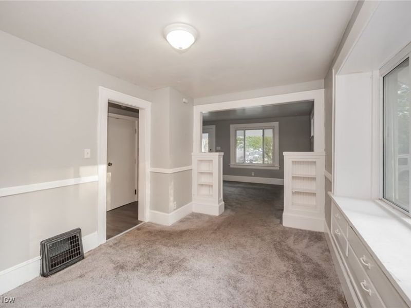 788 Saxon Avenue, Akron, OH 44314 Photo 9