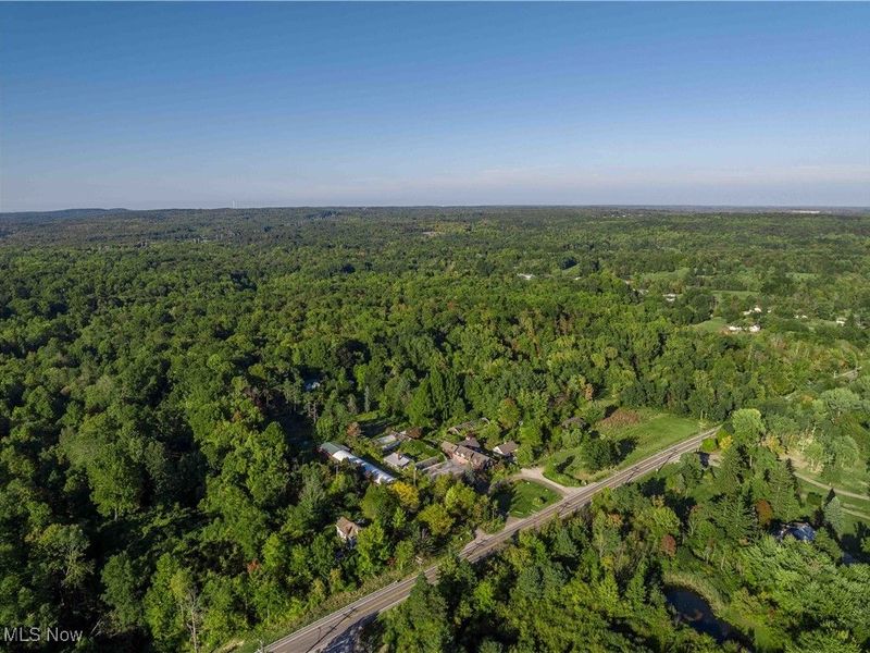 9448 Mayfield Road, Chesterland, OH 44026 Photo 4