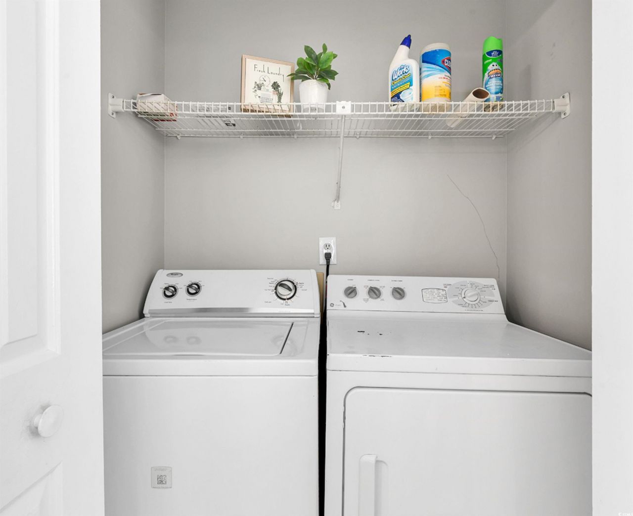 125 Easy St. Photo 22