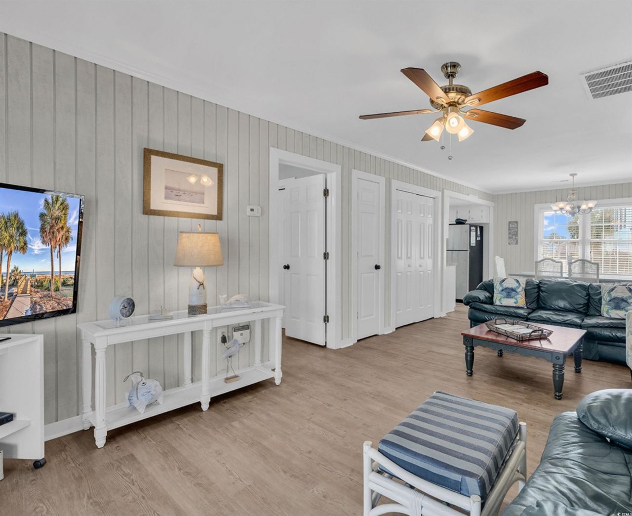 125 Easy St. Photo 6