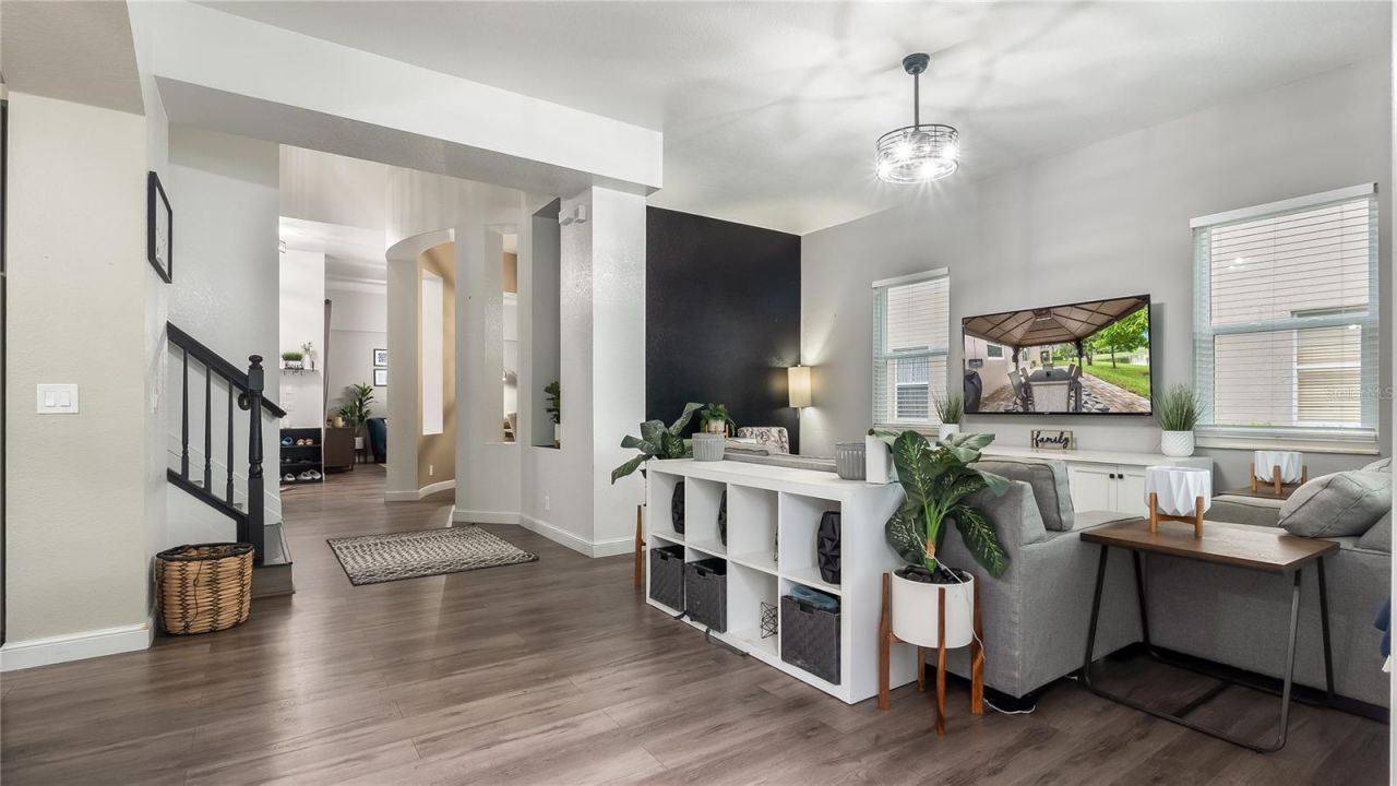 556 Cresta Circle, West Palm Beach, FL 33413 Photo