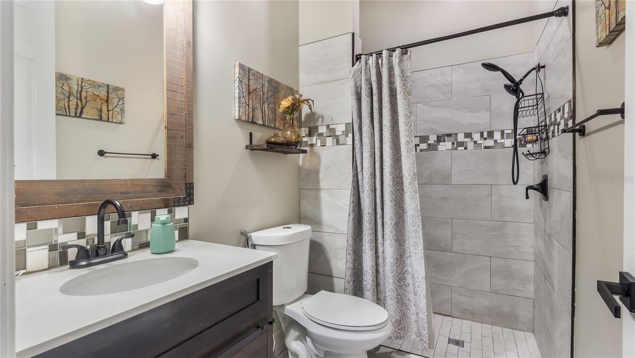 556 Cresta Circle, West Palm Beach, FL 33413 Photo