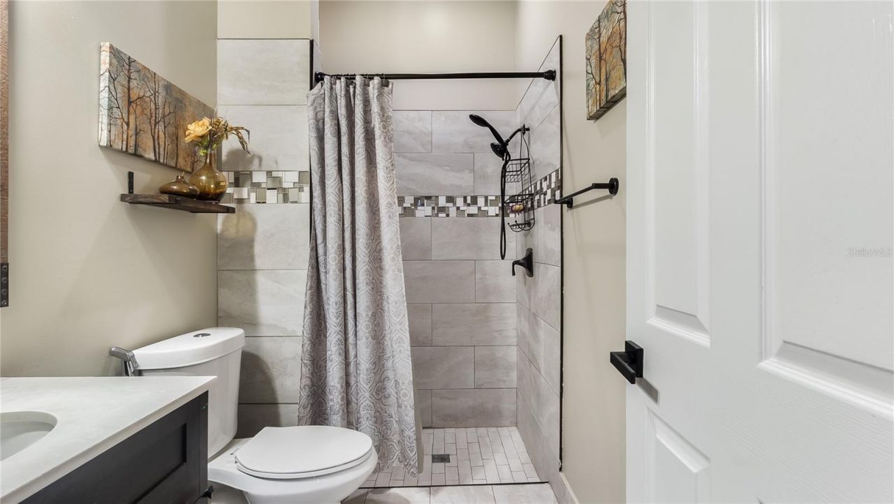 556 Cresta Circle, West Palm Beach, FL 33413 Photo