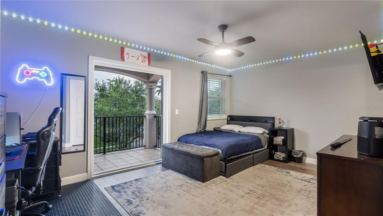 556 Cresta Circle, West Palm Beach, FL 33413 Photo