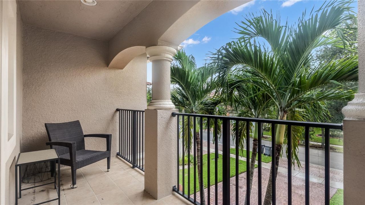 556 Cresta Circle, West Palm Beach, FL 33413 Photo