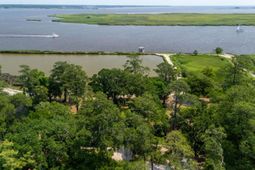 951 Herriott Farms Drive photo 4