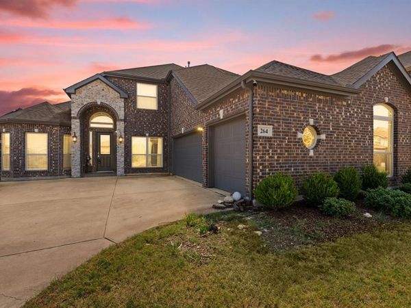 264 NorthStar Lane, Waxahachie, TX 75165