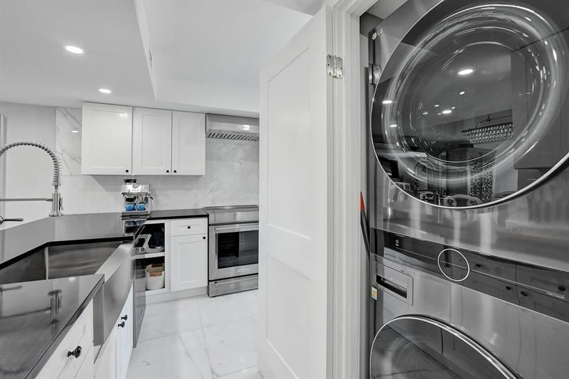 240 Captains Walk, Unit 510, Delray Beach, FL 33483 Photo