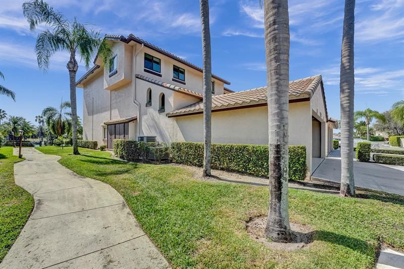 240 Captains Walk, Unit 510, Delray Beach, FL 33483 Photo