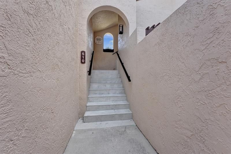 240 Captains Walk, Unit 510, Delray Beach, FL 33483 Photo