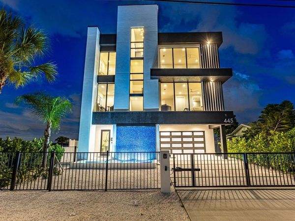 445 129TH AVENUE E, MADEIRA BEACH, FL 33708