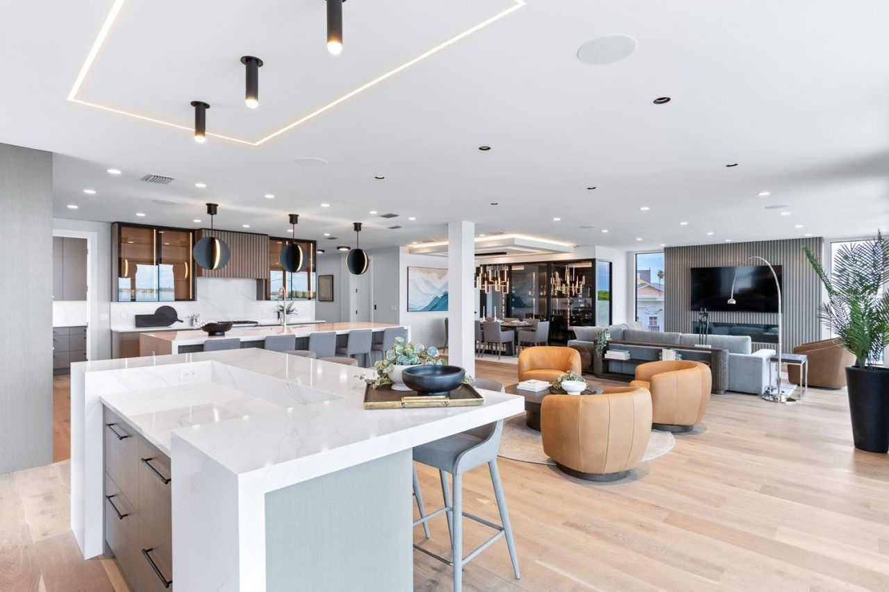 445 129th Avenue E, Madeira Beach, FL 33708 Photo