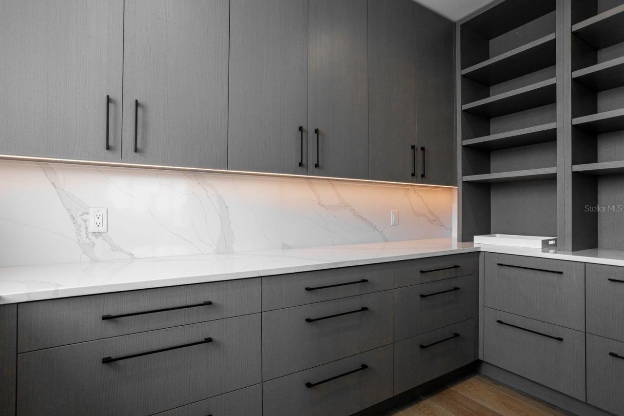 445 129th Avenue E, Madeira Beach, FL 33708 Photo