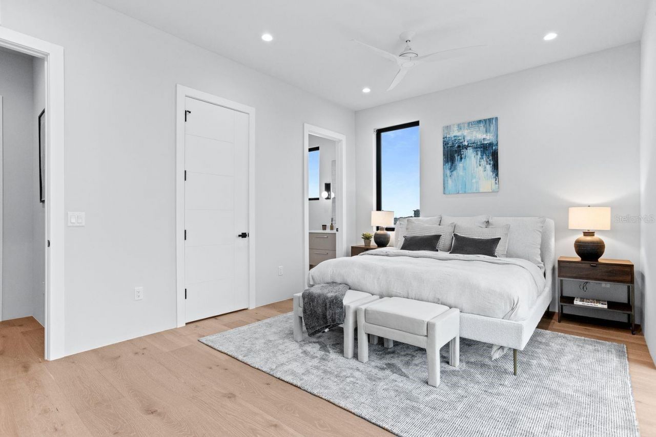 445 129th Avenue E, Madeira Beach, FL 33708 Photo