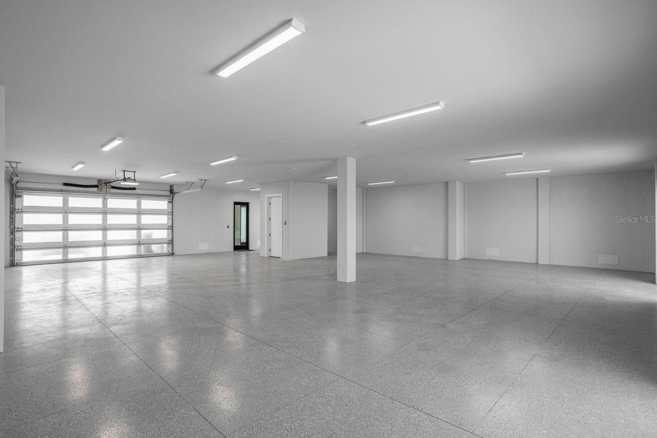 445 129th Avenue E, Madeira Beach, FL 33708 Photo