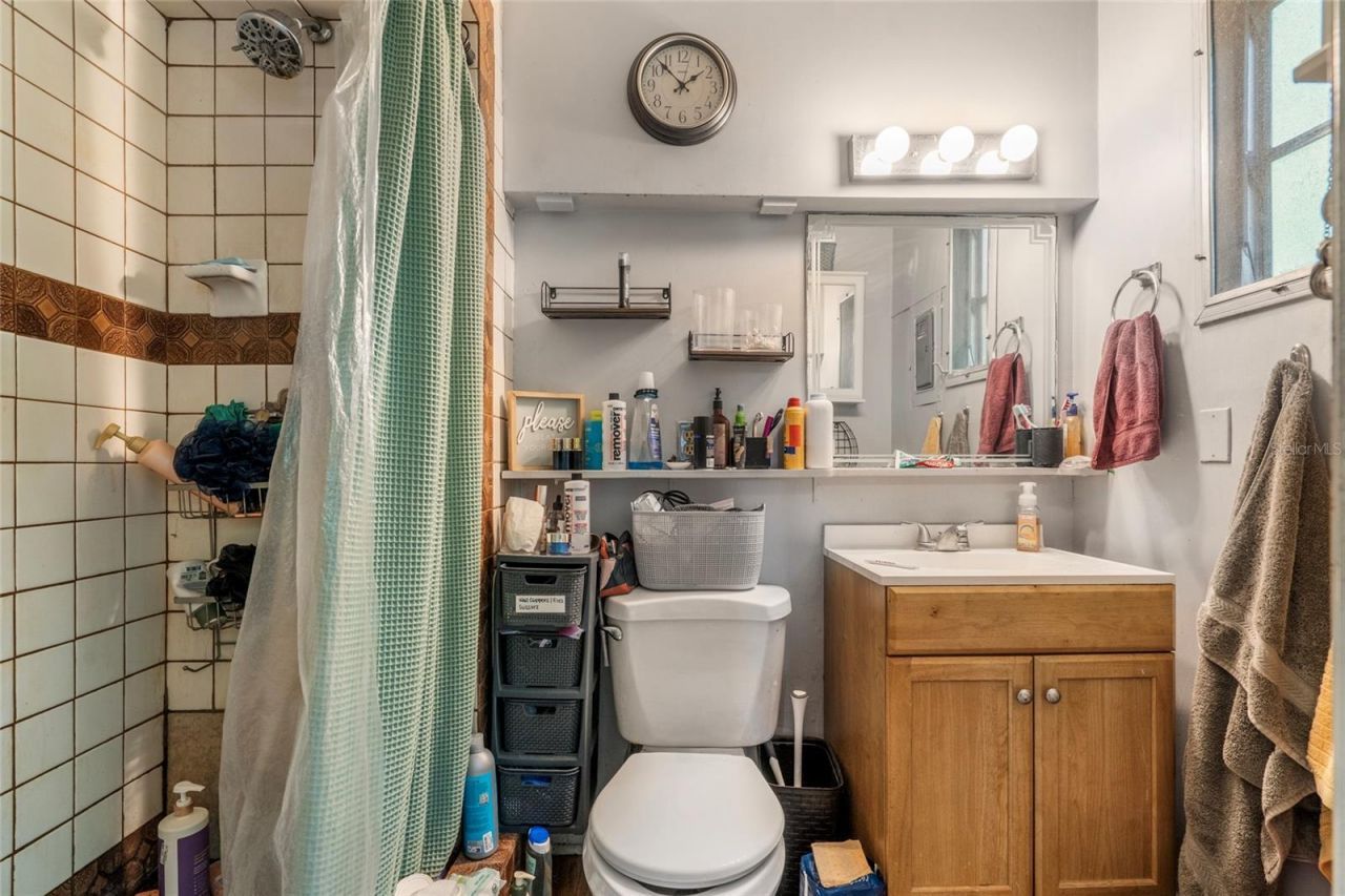 Na, Lutz, FL 33558 Photo