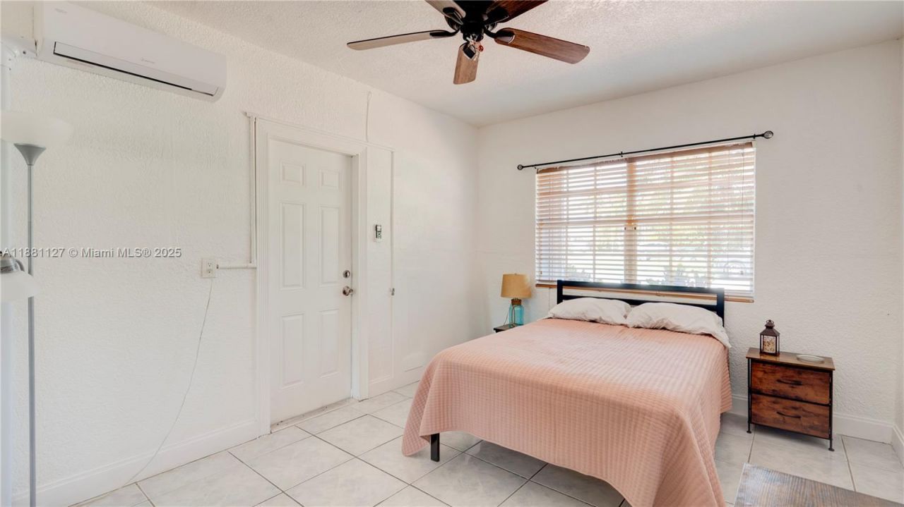 18501 SW 130th Ave, Miami, FL 33177 Photo