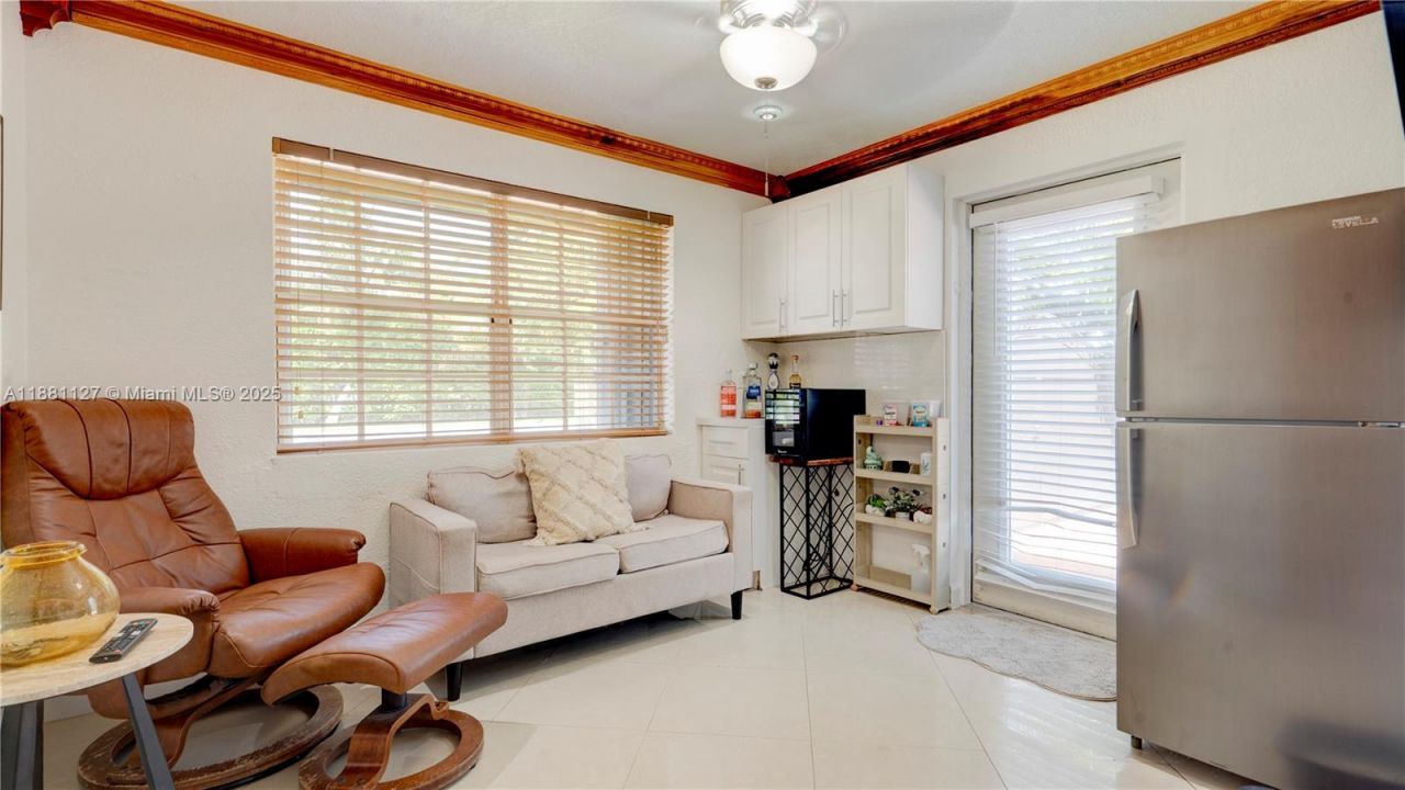 18501 SW 130th Ave, Miami, FL 33177 Photo