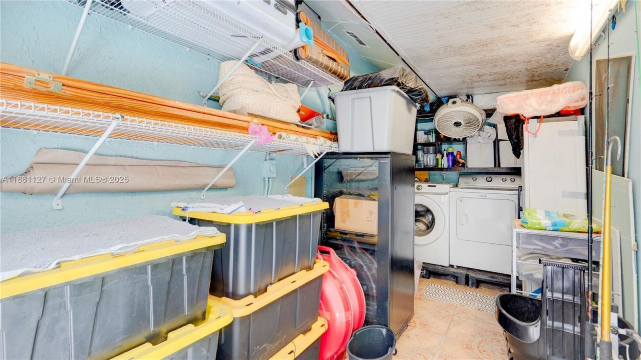 18501 SW 130th Ave, Miami, FL 33177 Photo