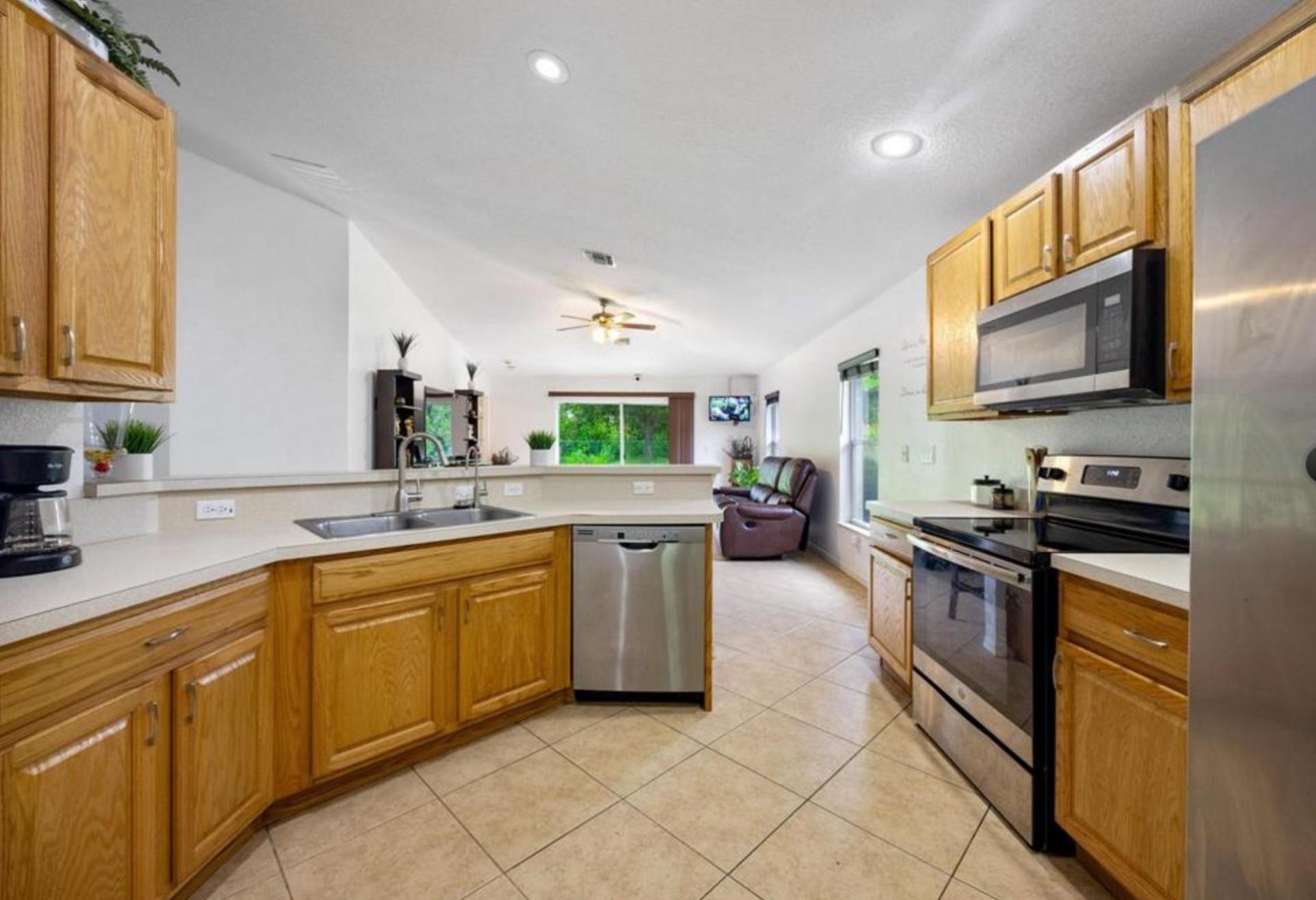 296 SW Panther Trce, Port Saint Lucie, FL 34953 Photo