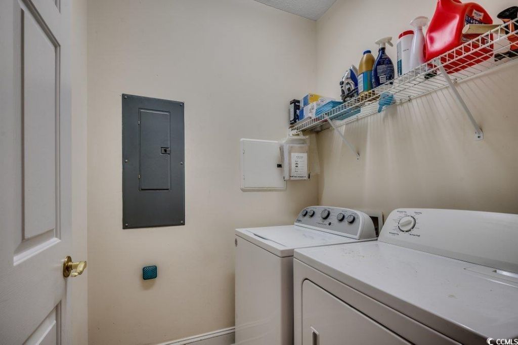 105 Fountain Pointe Ln. Photo 8