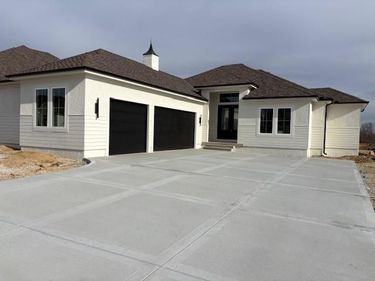 4733 NW Sienna Ridge, Riverside, MO 64150