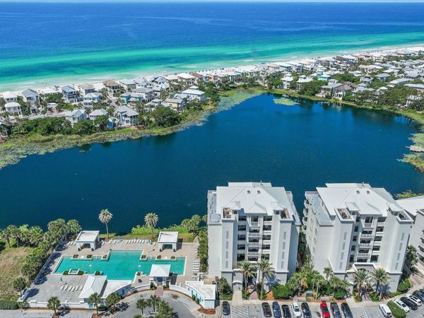 116 Carillon Market Street, Unit # 701, Panama City Beach, FL 32413