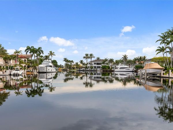 3211 NE 27th Avenue, Lighthouse Point, FL 33064