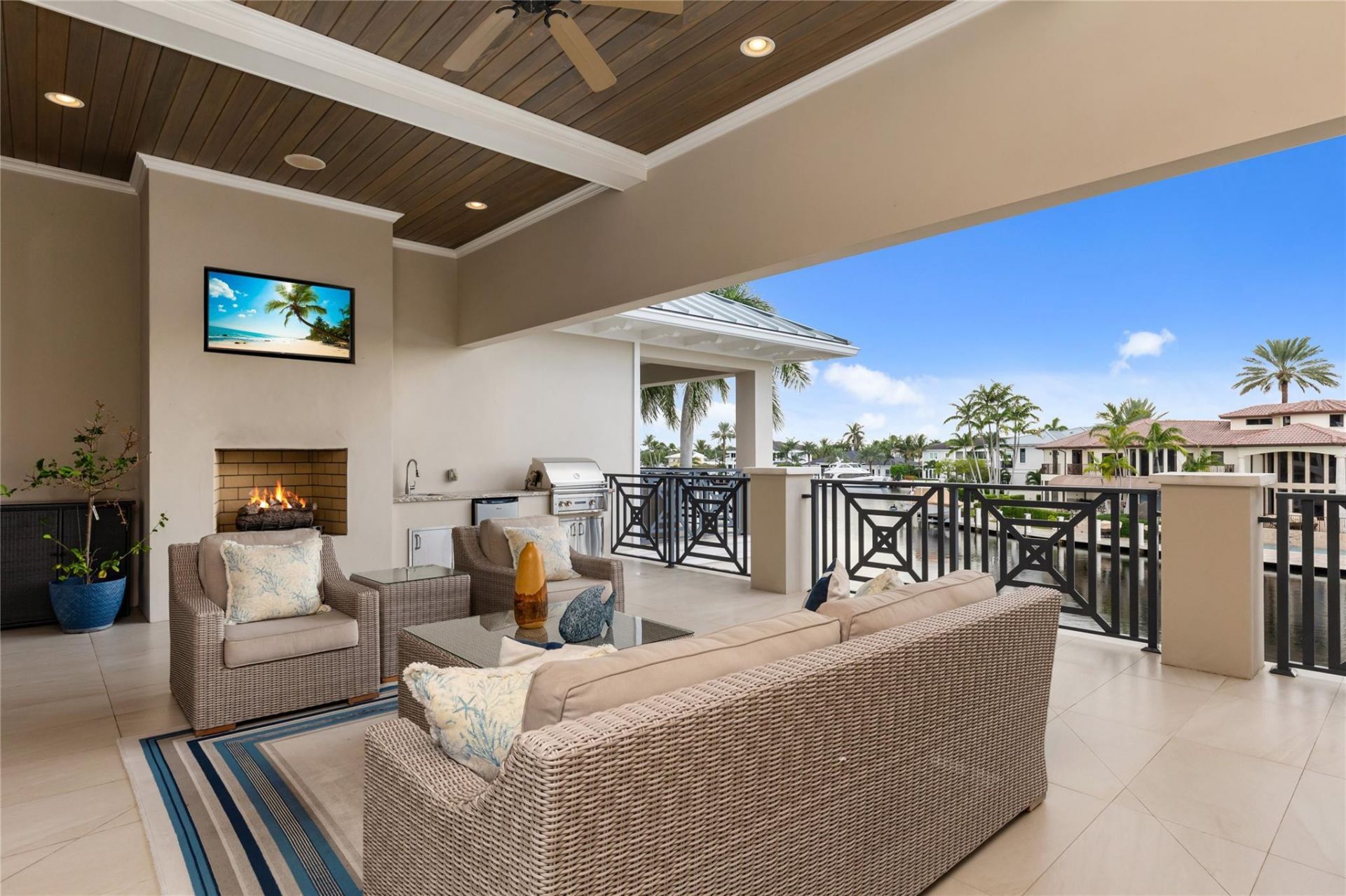 3211 NE 27th Avenue, Lighthouse Point, FL 33064 Photo