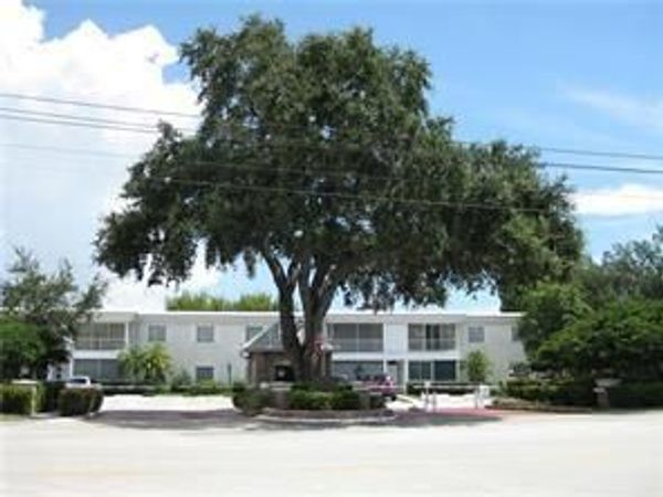 6417 Bay Club Dr, Unit 3, Fort Lauderdale, FL 33308