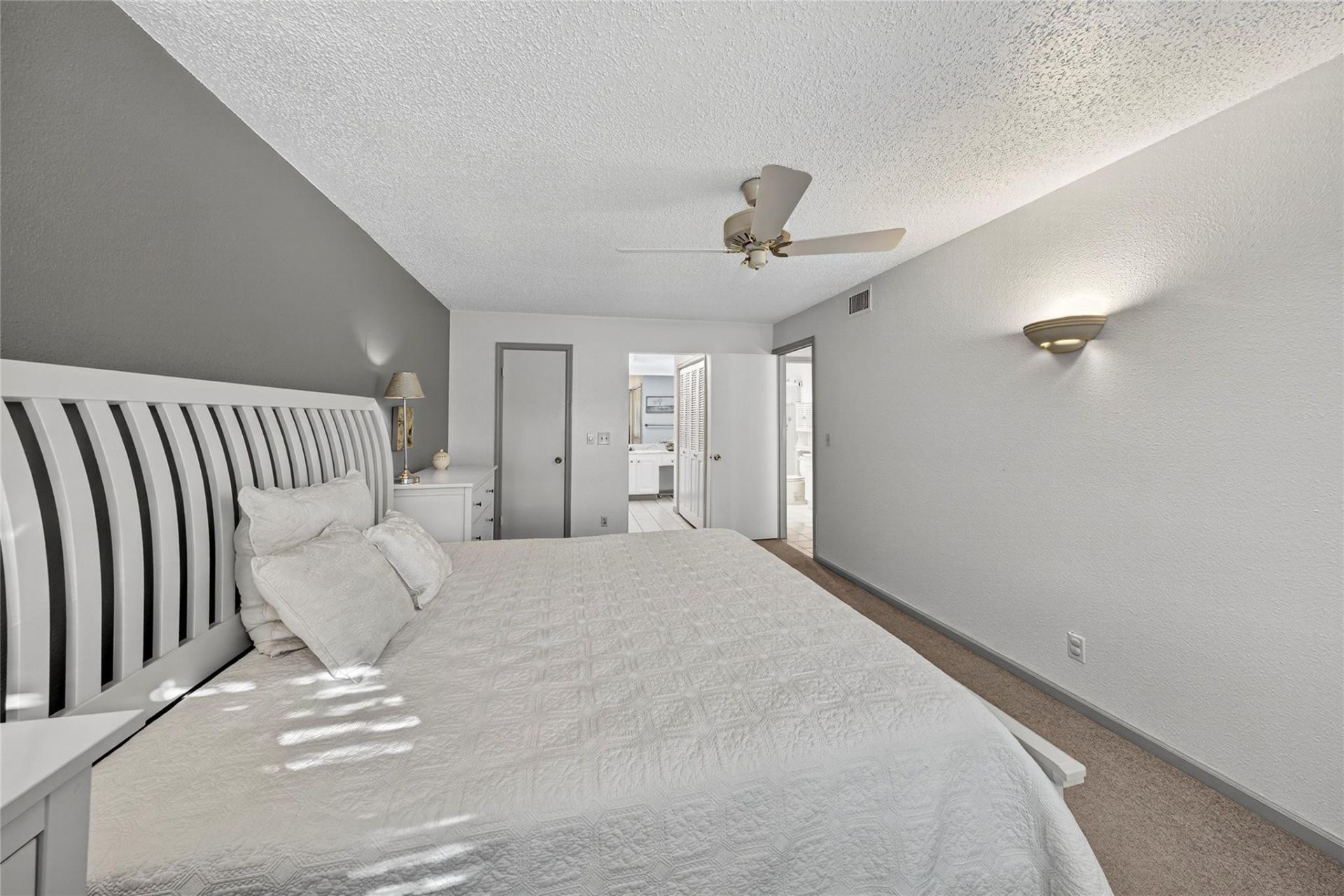 6417 Bay Club Drive, Unit 3, Fort Lauderdale, FL 33308 Photo