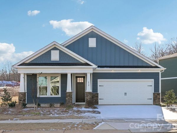 612 Banter Lane, Unit 32, Cramerton, NC 28032