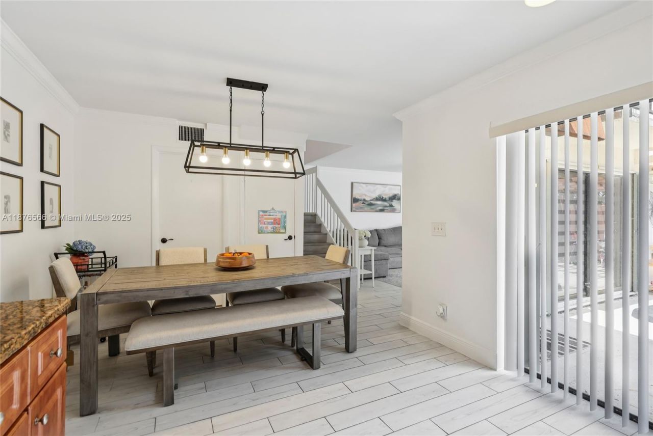 751 SW 120th Way, Davie, FL 33325 Photo