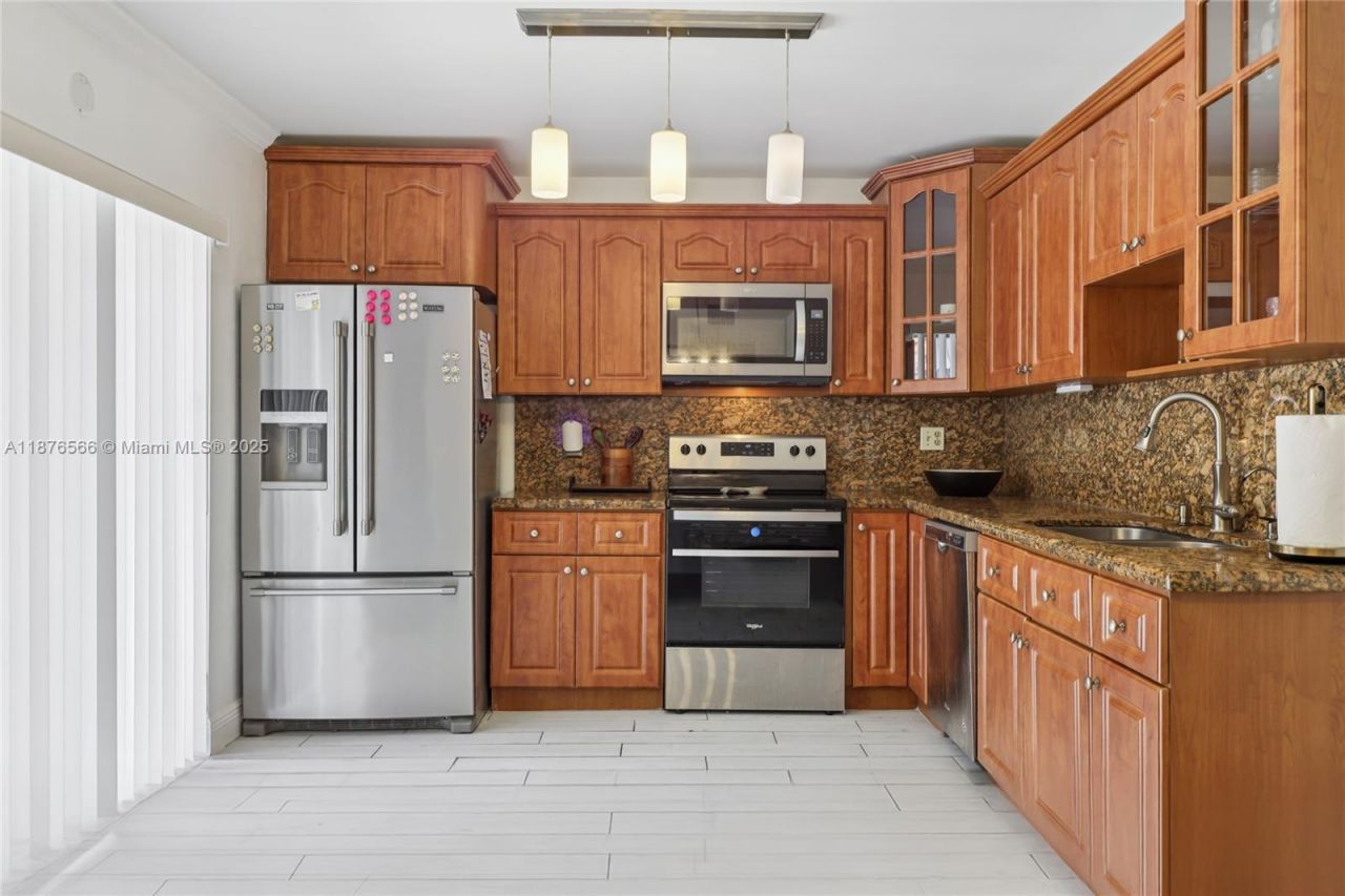 751 SW 120th Way, Davie, FL 33325 Photo