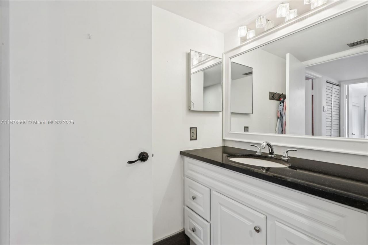 751 SW 120th Way, Davie, FL 33325 Photo