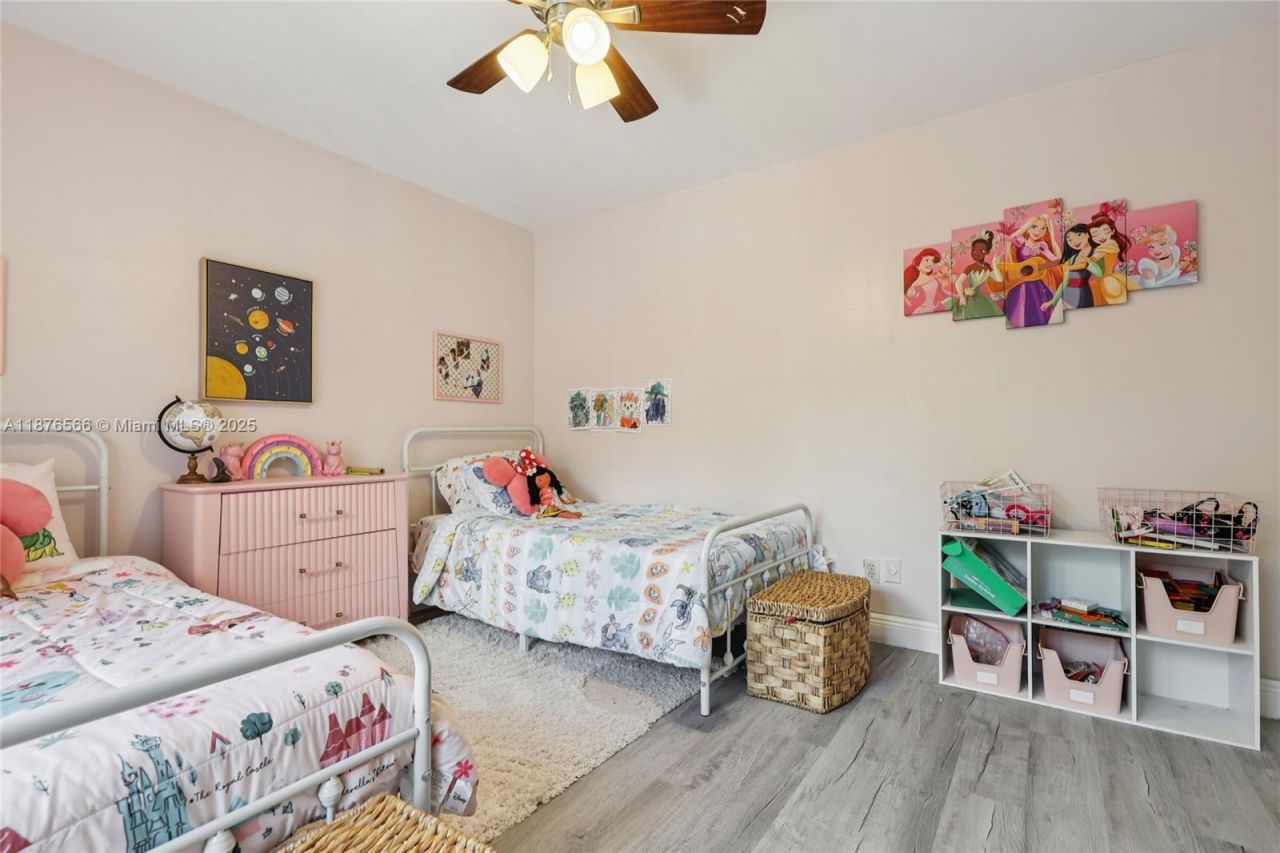 751 SW 120th Way, Davie, FL 33325 Photo