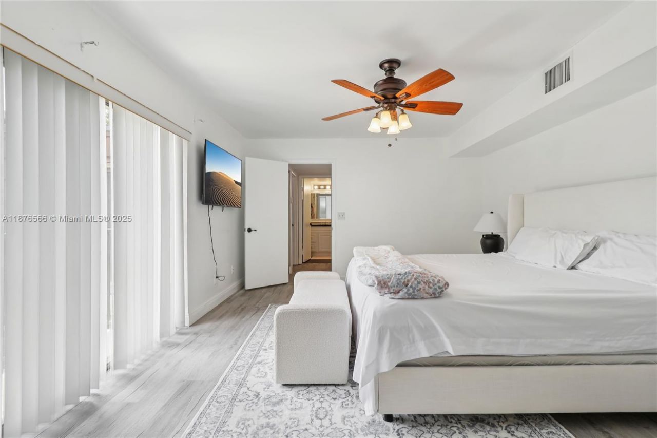 751 SW 120th Way, Davie, FL 33325 Photo